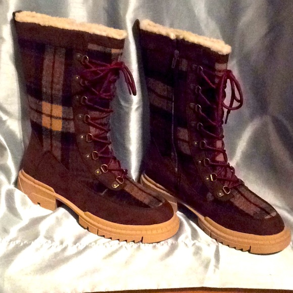 Hayleigh Lace-up Winter Boot, Brown Plaid, NWT - Picture 1 of 6